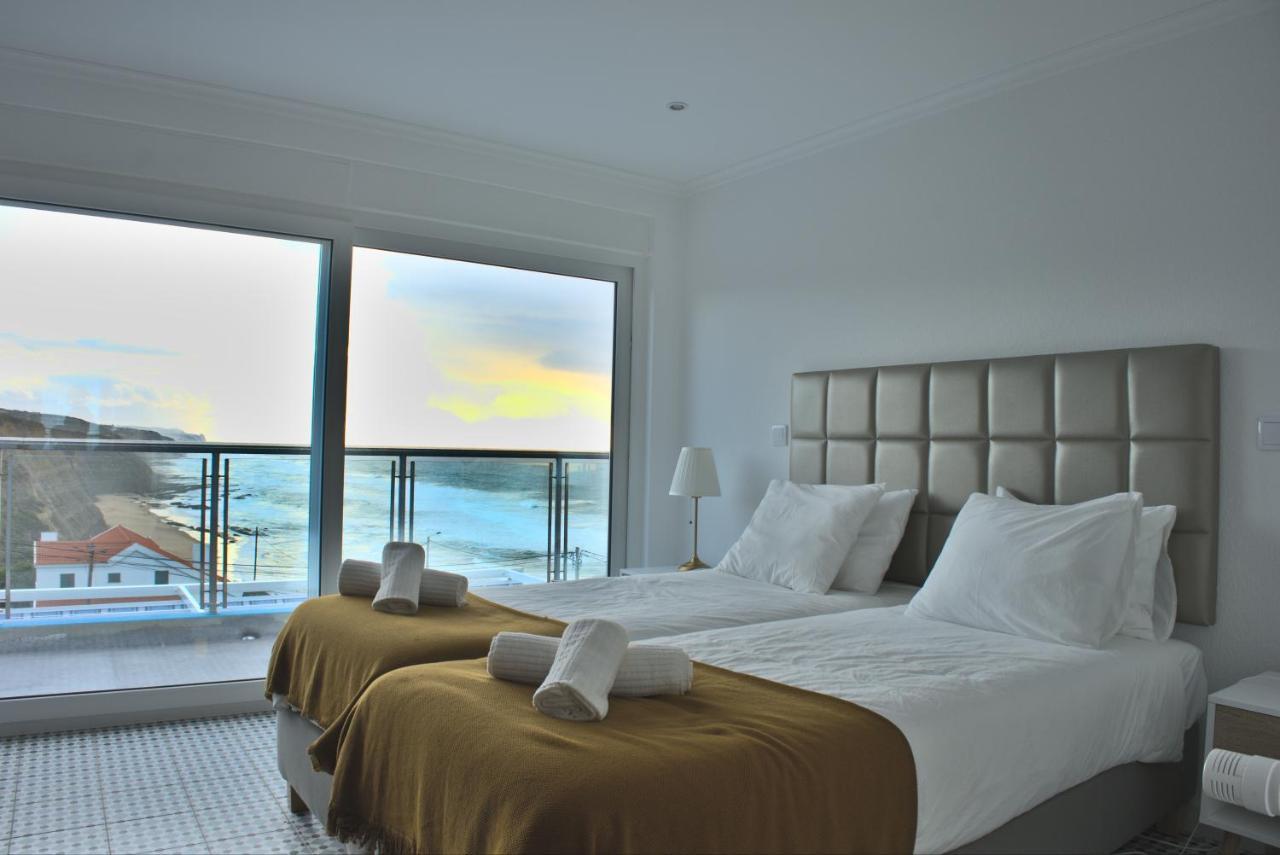 Mega Ocean Magoito - Guest House - Sintra Esterno foto
