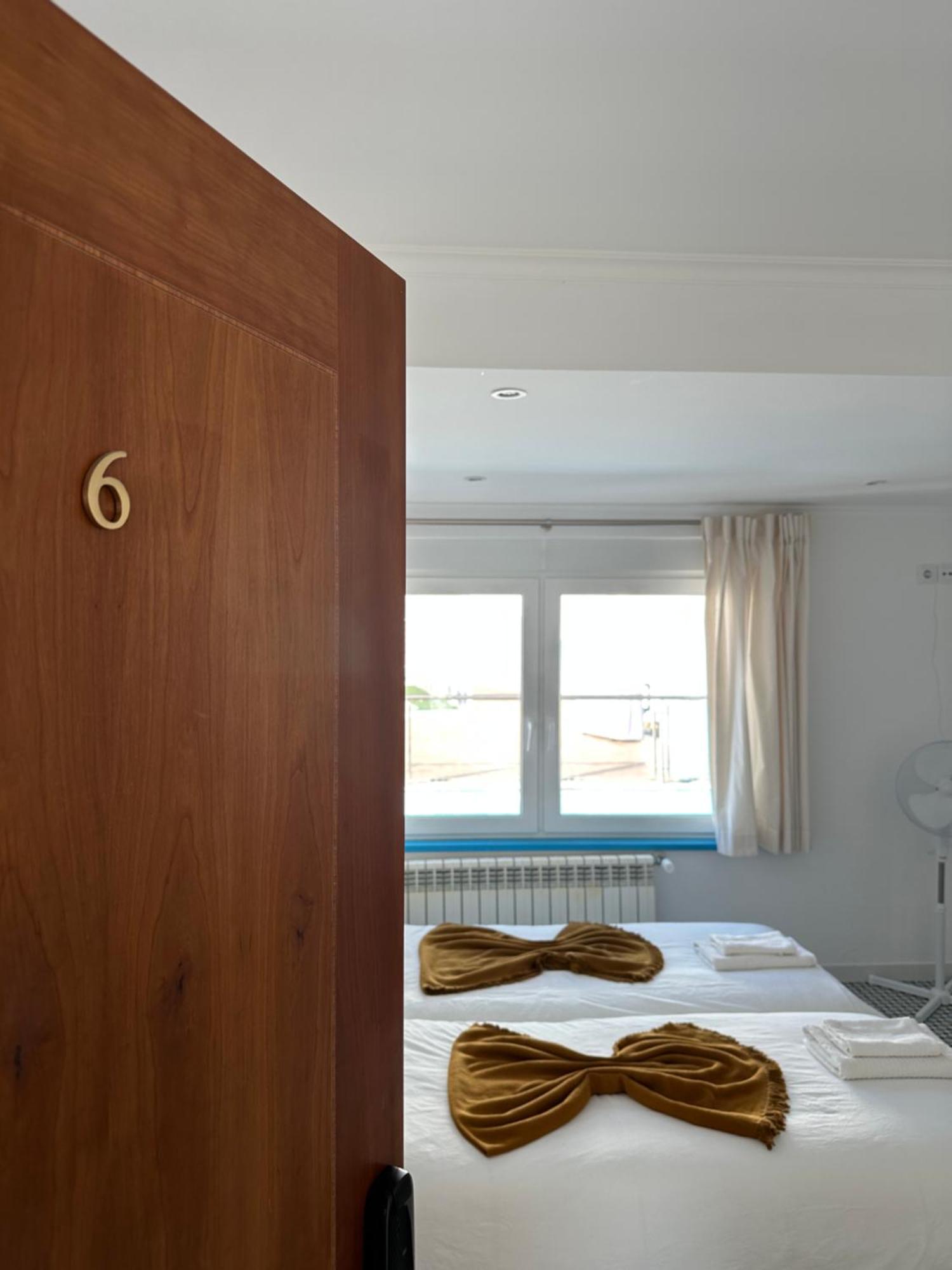 Mega Ocean Magoito - Guest House - Sintra Esterno foto